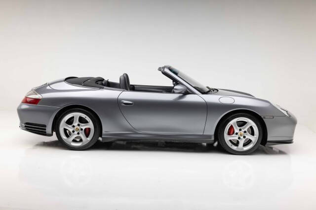 2004 Porsche 911 Carrera