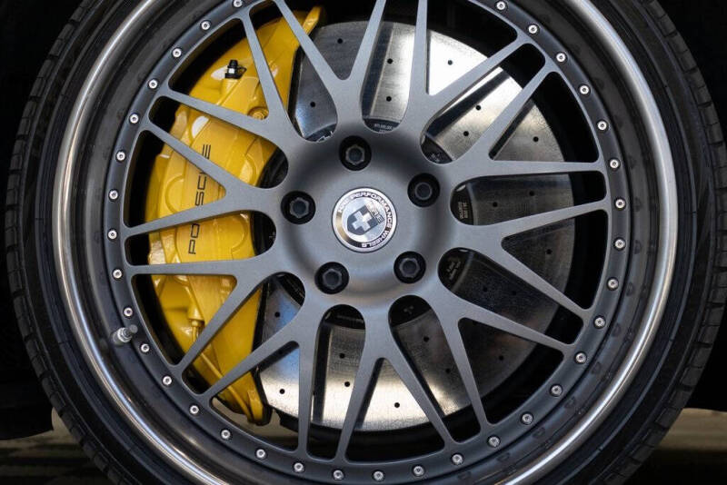 2020 Porsche Taycan Turbo S