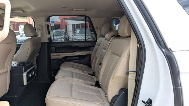 2023 Ford Expedition MAX XLT