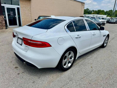 2018 Jaguar XE 25t