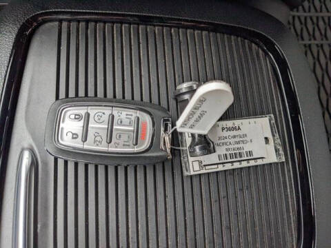 2024 Chrysler Pacifica Limited