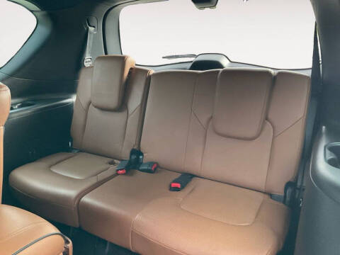 2023 Infiniti QX80 Sensory