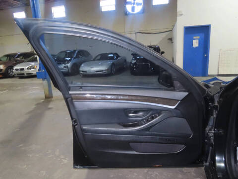 2011 BMW 5 Series 535i