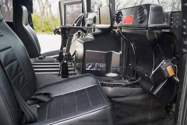 2008 AM General Hummer