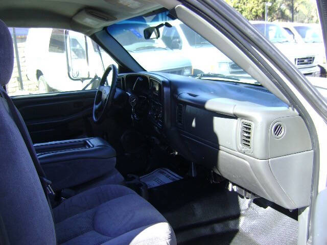 2007 Chevrolet Silverado 3500 CC Classic