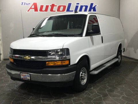 2023 Chevrolet Express 2500