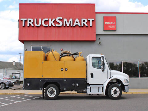 2020 Freightliner M2 106