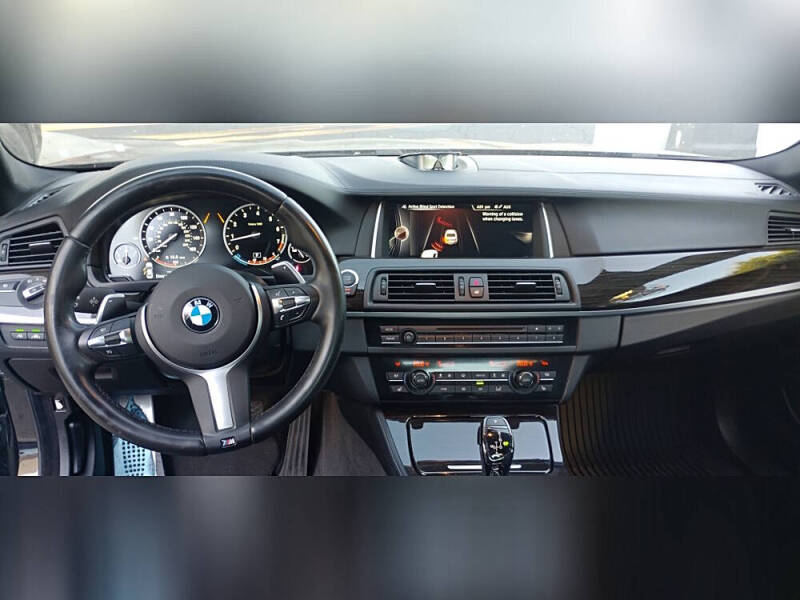 2015 BMW 5 Series 550i