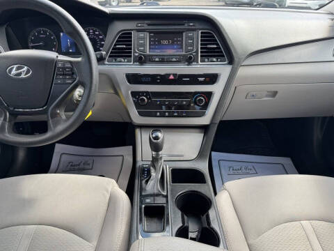 2015 Hyundai Sonata SE