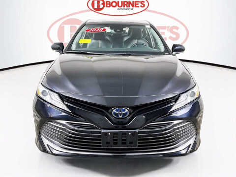 2020 Toyota Camry Hybrid XLE