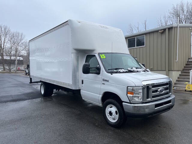 2015 Ford E-Series for sale at Auto Towne in Abington MA