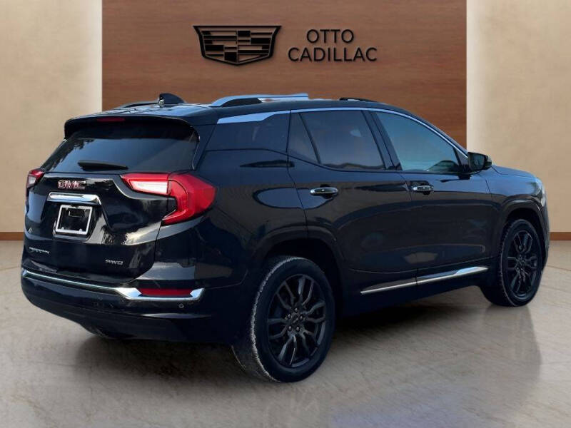 2023 GMC Terrain Denali