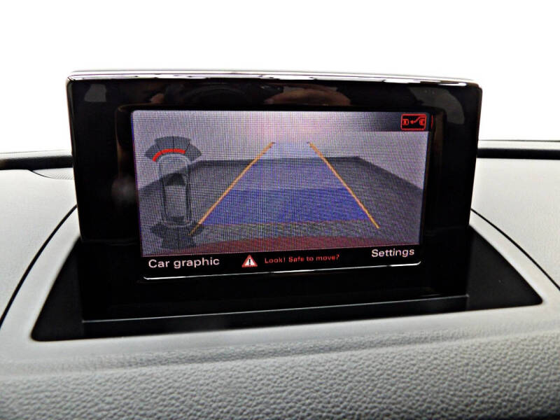 2017 Audi Q3 2.0T Premium Plus