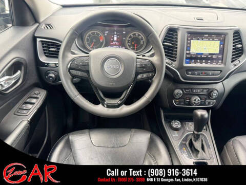 2023 Jeep Cherokee Altitude Lux