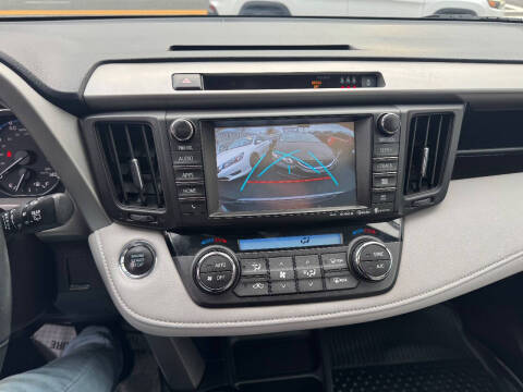 2017 Toyota RAV4 Limited