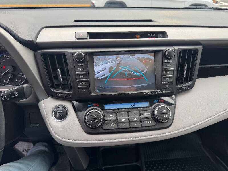 2017 Toyota RAV4 Limited