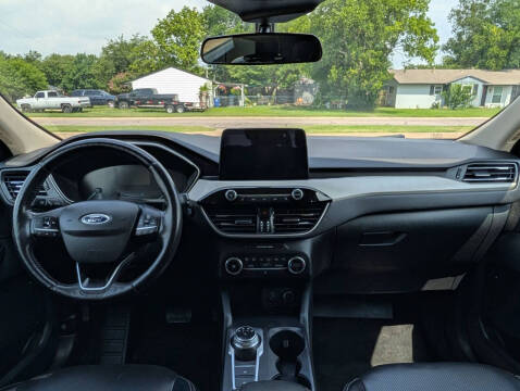 2020 Ford Escape SEL