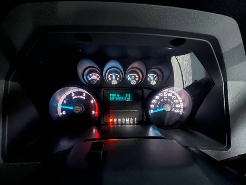 2016 Ford F550 null photo 29