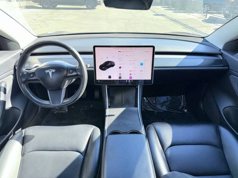 2018 Tesla Model 3 Long Range photo 17