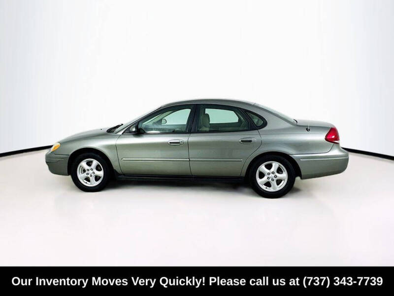 2004 Ford Taurus SES