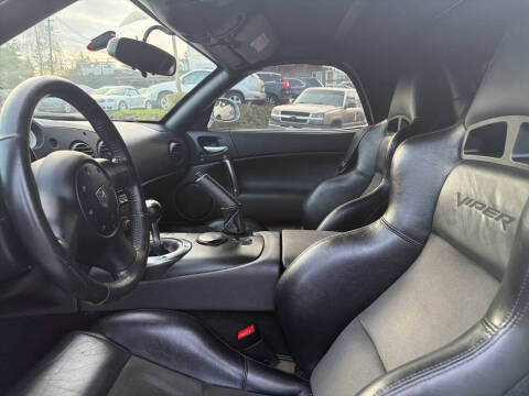 2004 Dodge Viper SRT-10