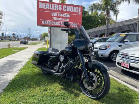 2017 Harley Davidson FLHRXS / Road King Special for sale at Dealers Choice Inc in Farmersville CA