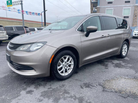 2017 Chrysler Pacifica LX