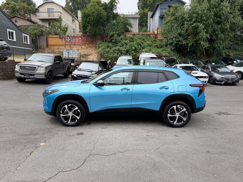 2025 Chevrolet Trax RS