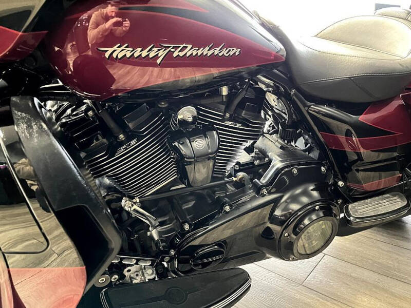 2017 Harley-Davidson CVO Street Glide * SCREAMIN EA