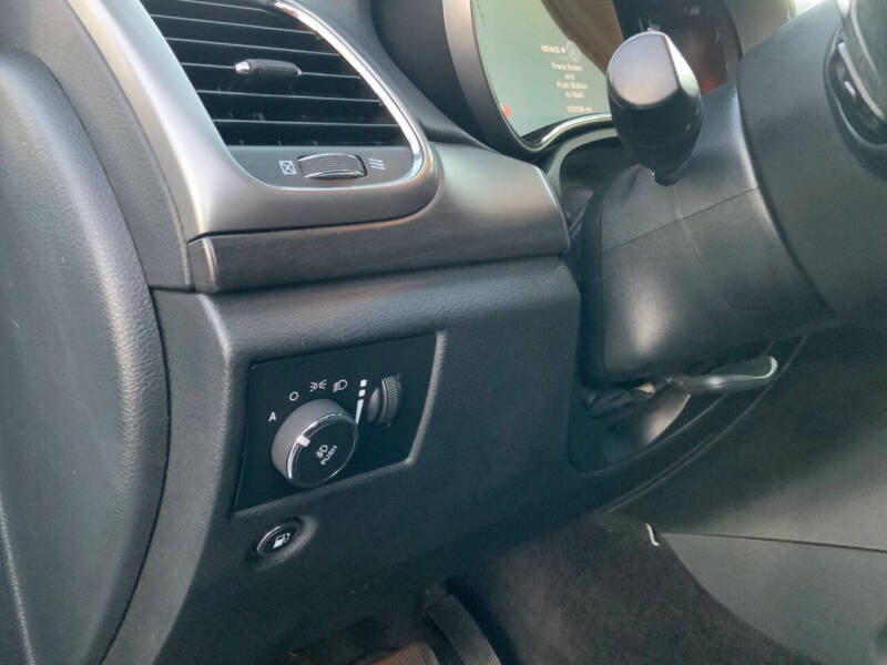 2017 Jeep Grand Cherokee Altitude