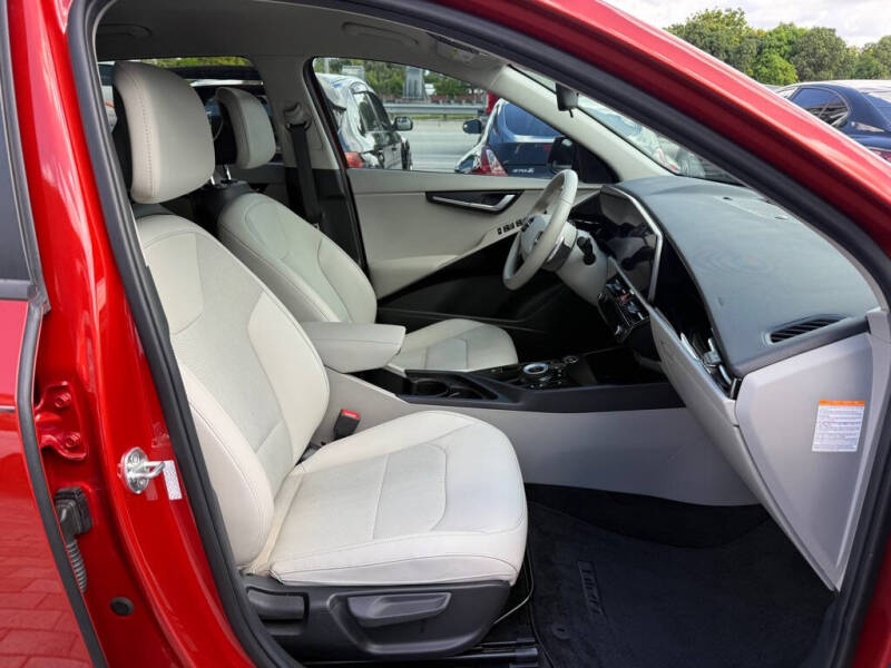 2023 Kia Niro EV Wind