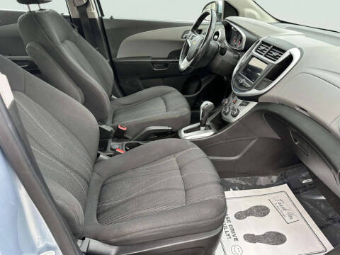 2018 Chevrolet Sonic LT Auto