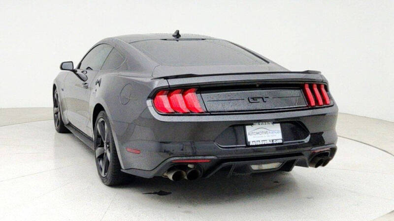 2022 Ford Mustang