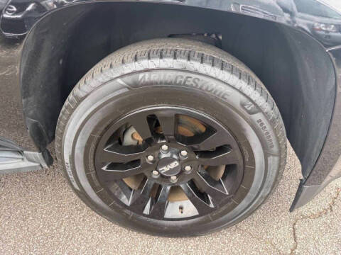 2017 GMC Yukon SLT