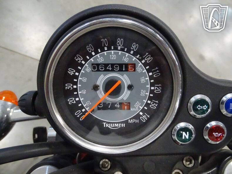 2003 Triumph Bonneville