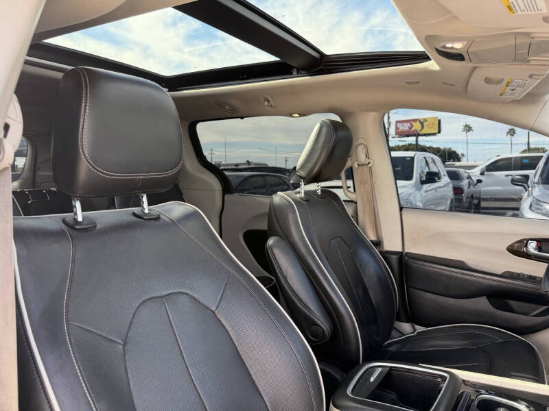 2022 Chrysler Pacifica Limited