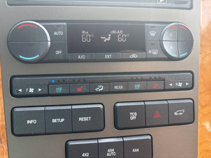 2012 Lincoln Navigator