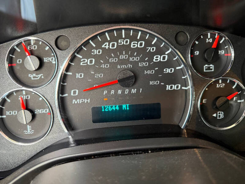 2024 Chevrolet Express 2500