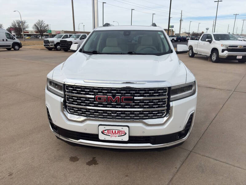 2021 GMC Acadia Denali