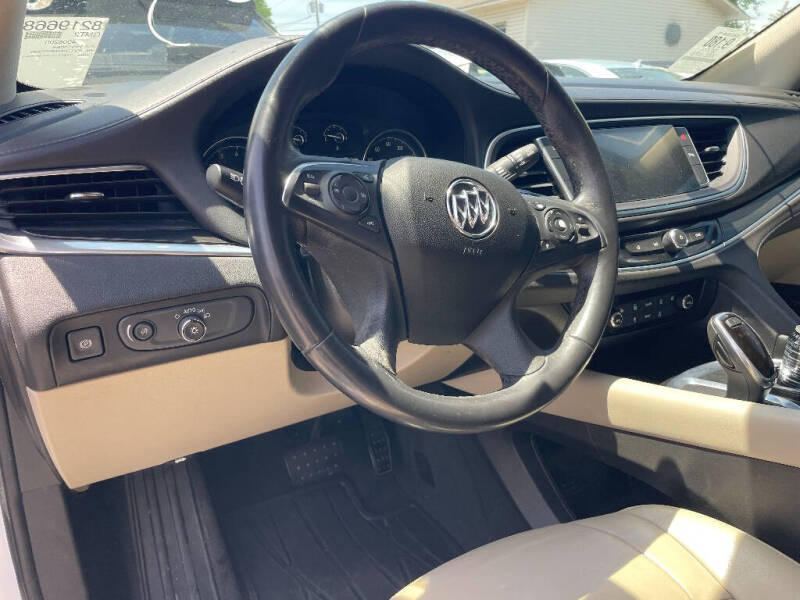 2019 Buick Enclave Essence