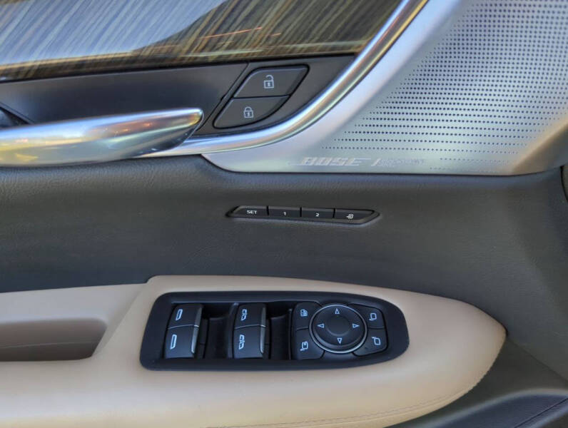 2020 Cadillac XT6 Sport