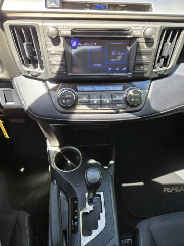 2013 Toyota RAV4 XLE