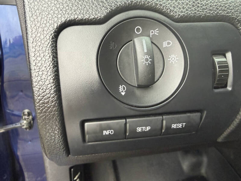 2012 Ford Mustang V6 Premium