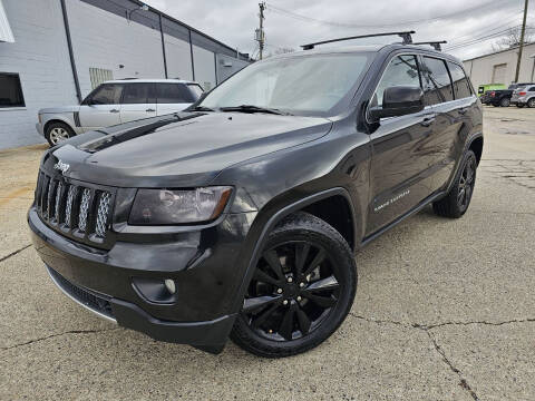 2012 Jeep Grand Cherokee for sale at 1-800 Get A Car in Mount Clemens MI