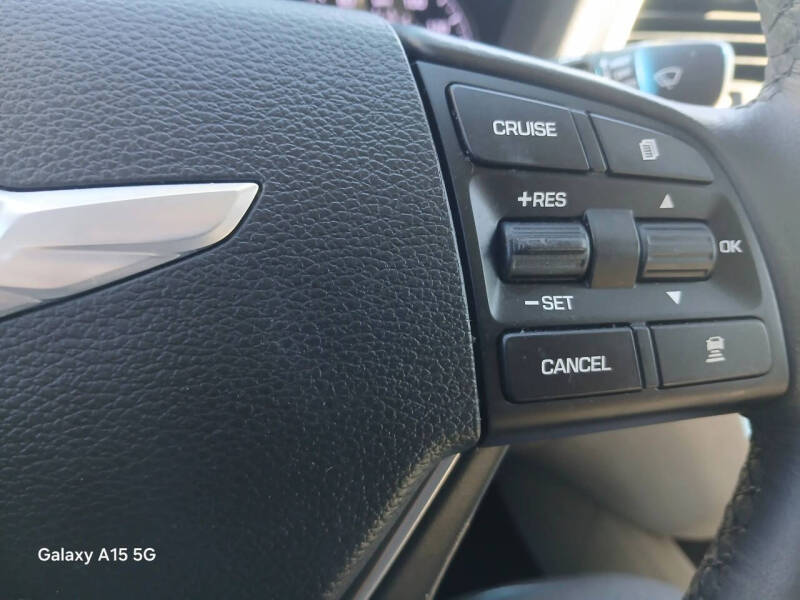 2016 Hyundai Genesis