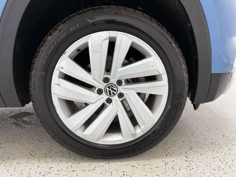 2020 Volkswagen Atlas Cross Sport SE 4Motion