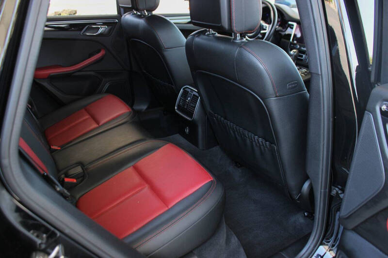 2019 Porsche Macan
