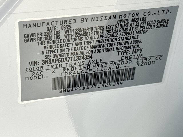 2026 Nissan Kicks SR