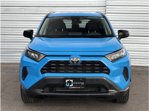 2019 Toyota RAV4 LE