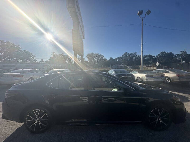 2021 Toyota Camry SE Nightshade